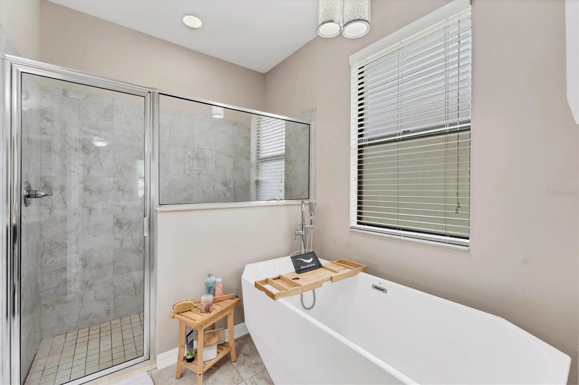 9123 Raes Creek Place Palmetto FL 34221