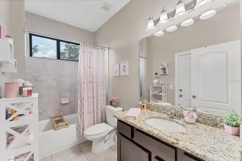 9123 Raes Creek Place Palmetto FL 34221