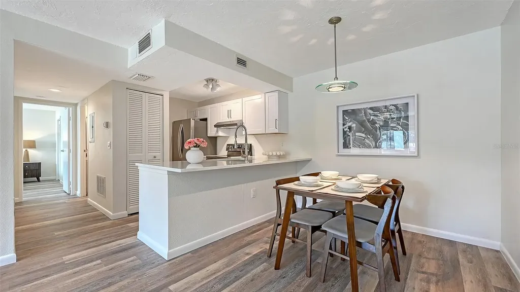 3229 Beneva Road Sarasota FL 34232