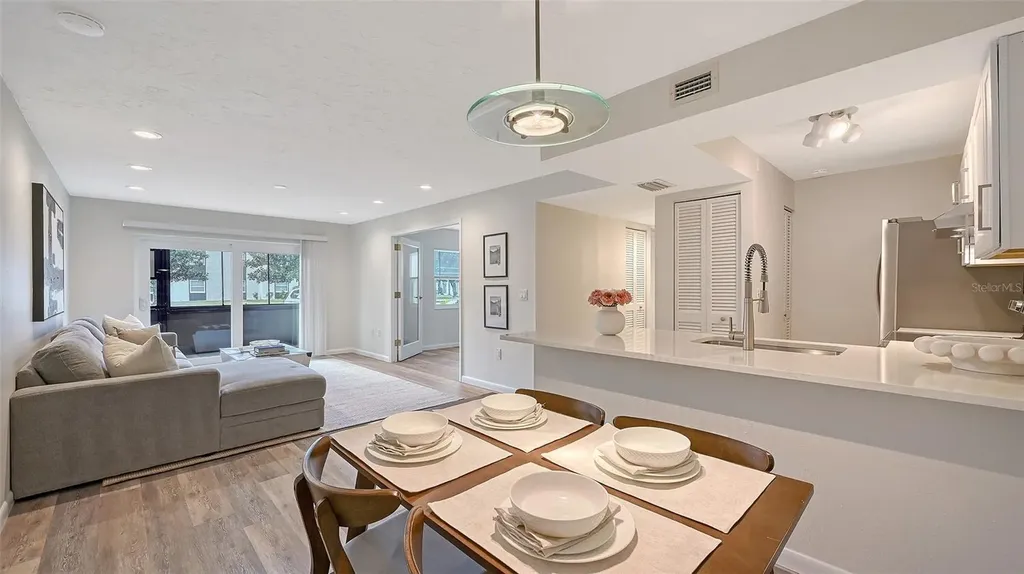 3229 Beneva Road Sarasota FL 34232