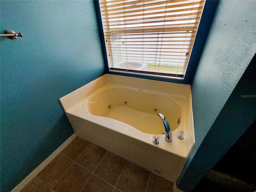 3012 NE 27th Street Ocala FL 34470