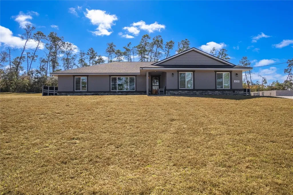 4330 W Drake Lane Dunnellon FL 34433