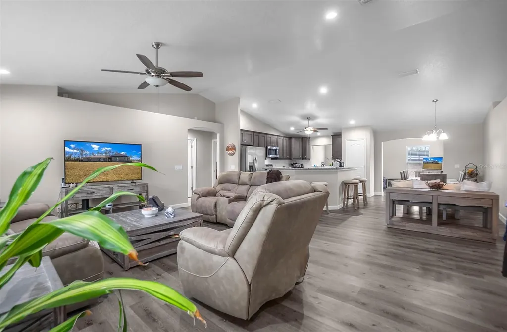 4330 W Drake Lane Dunnellon FL 34433