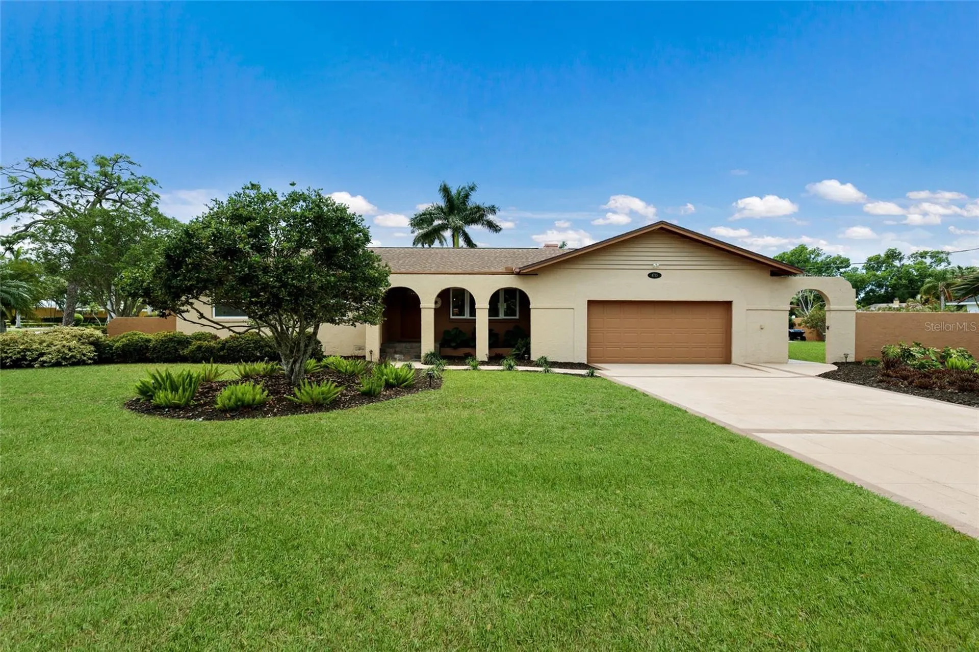 4715 7th Avenue W Bradenton FL 34209