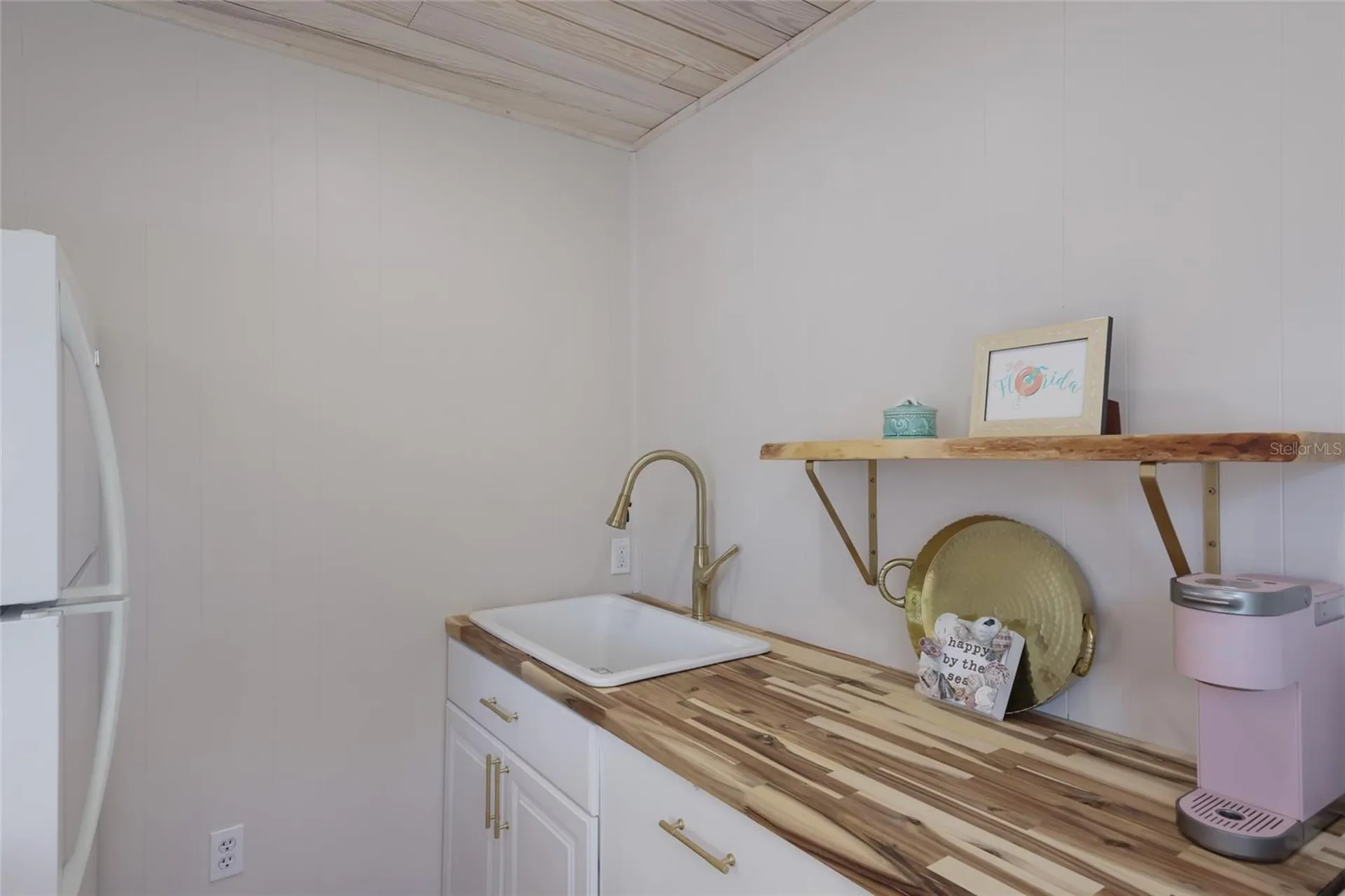 4715 7th Avenue W Bradenton FL 34209