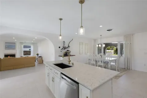 4715 7th Avenue W Bradenton FL 34209