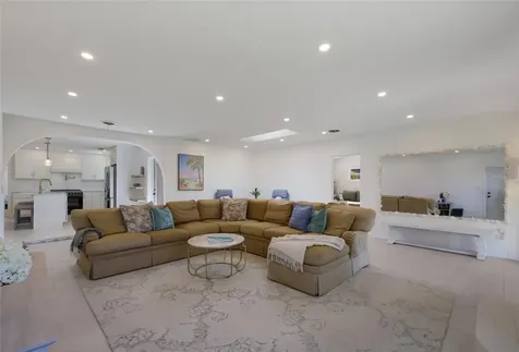 4715 7th Avenue W Bradenton FL 34209