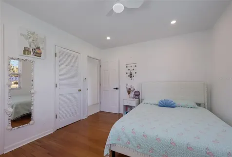 4715 7th Avenue W Bradenton FL 34209