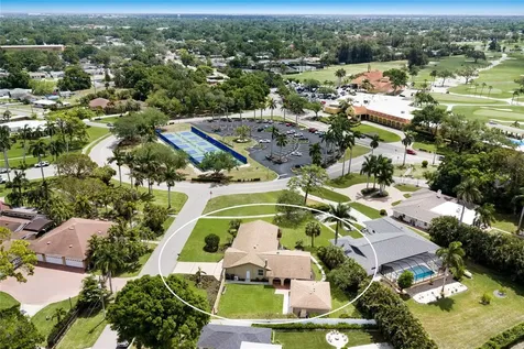 4715 7th Avenue W Bradenton FL 34209