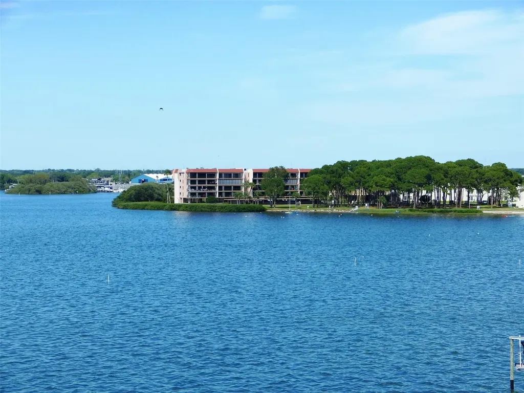 2700 Bayshore Boulevard Dunedin FL 34698