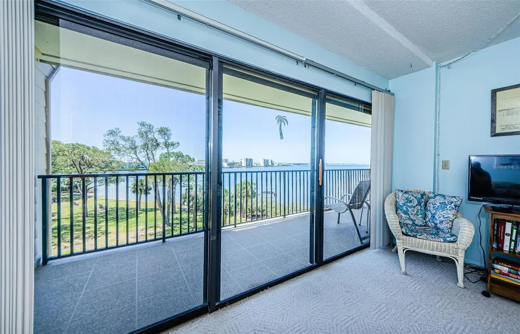 2700 Bayshore Boulevard Dunedin FL 34698