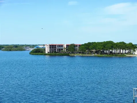 2700 Bayshore Boulevard Dunedin FL 34698