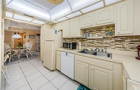 2700 Bayshore Boulevard Dunedin FL 34698