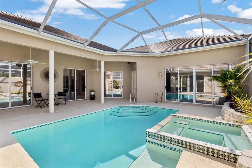 8732 54th Avenue E Bradenton FL 34211