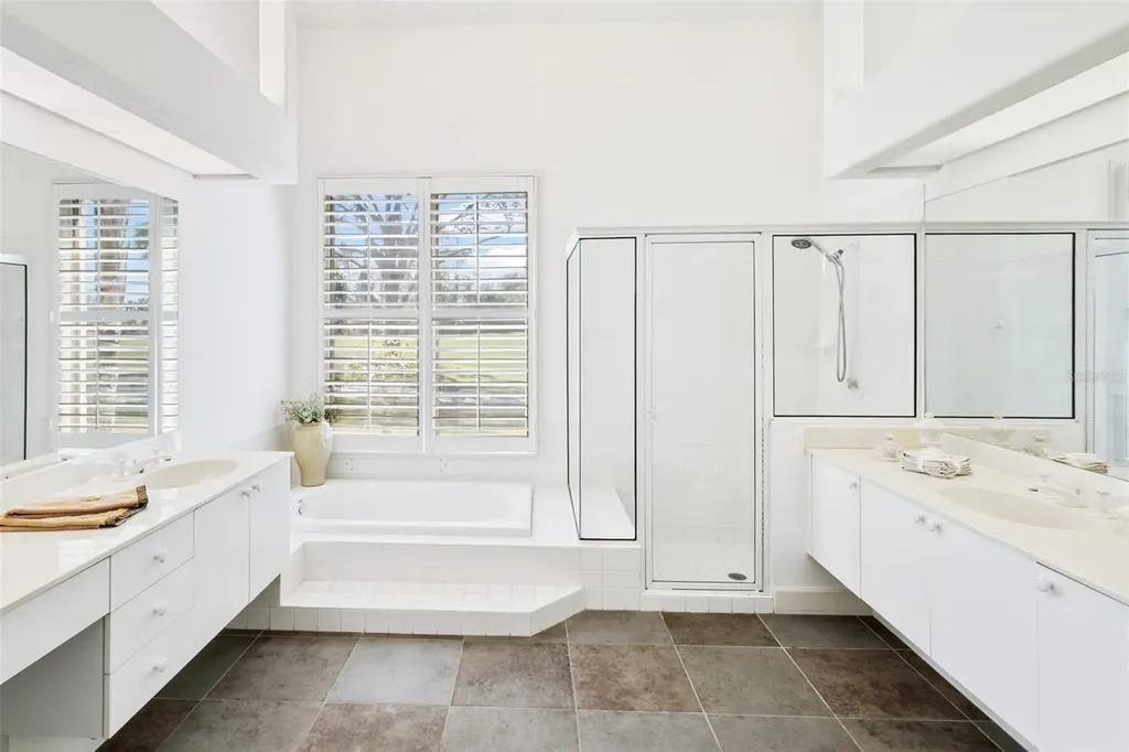 8732 54th Avenue E Bradenton FL 34211