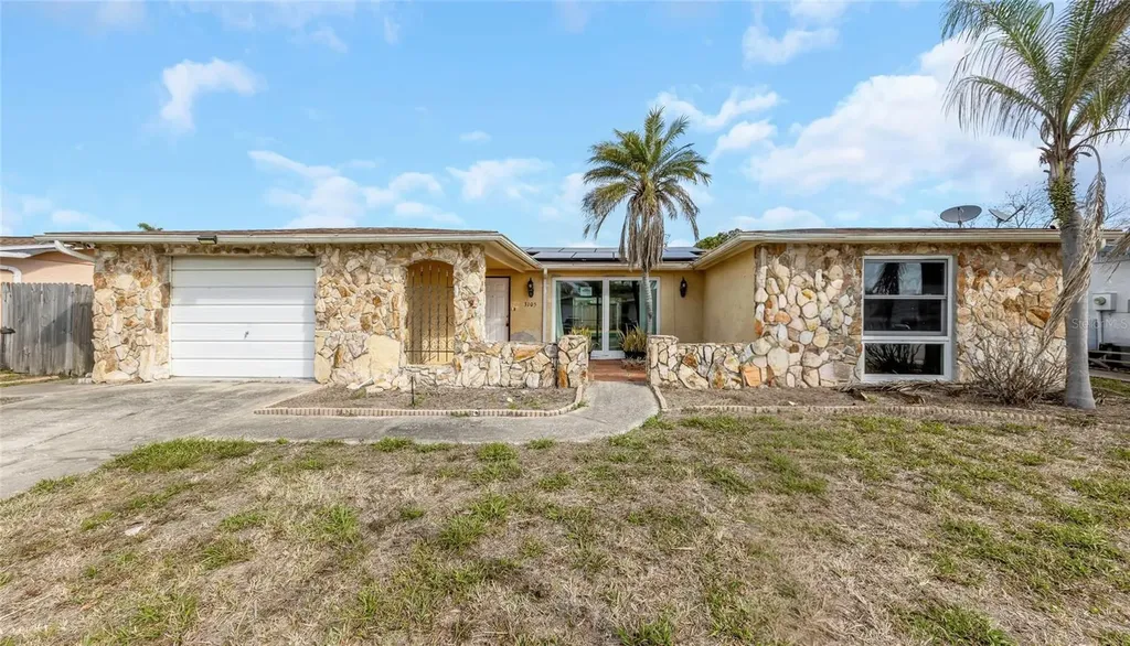 3105 Pinon Drive Holiday FL 34691