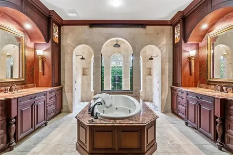 4070 Founders Club Drive Sarasota FL 34240