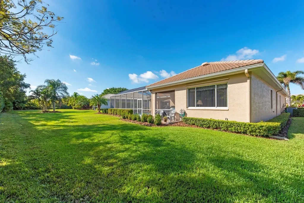 6108 Stillwater Court University Park FL 34201