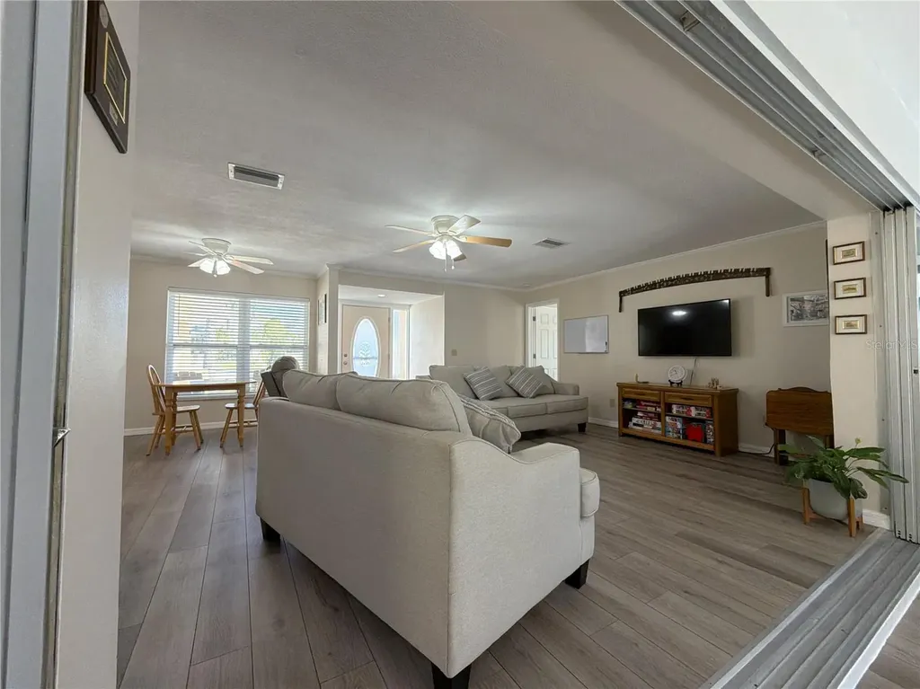 108 14th Street Belleair Beach FL 33786