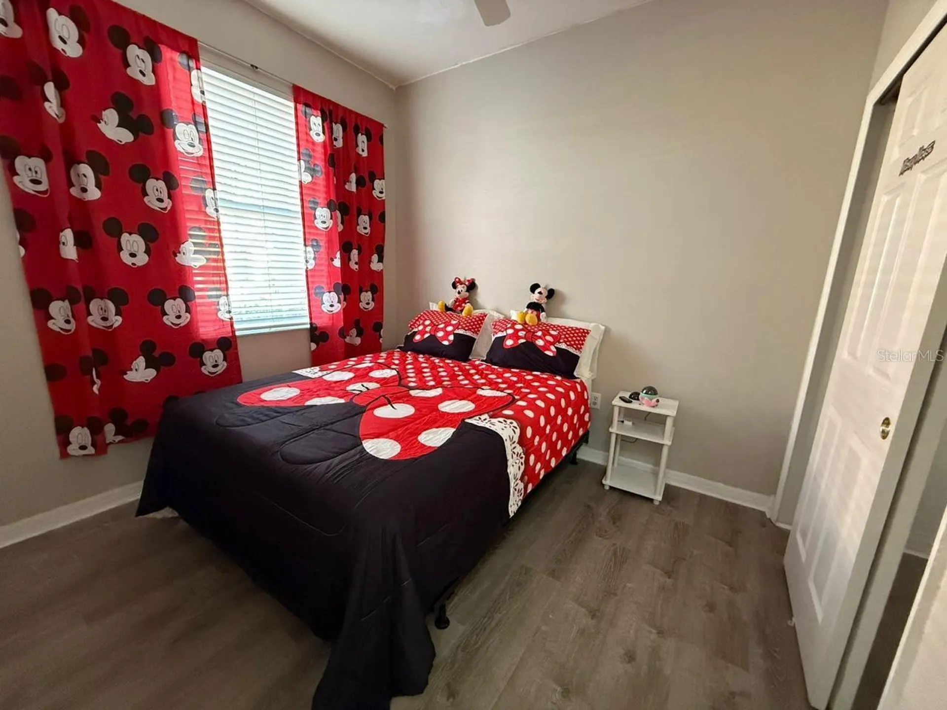 5210 Paradise Cay Circle Kissimmee FL 34746