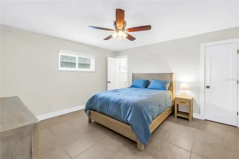 4000 14th Street NE St Petersburg FL 33703