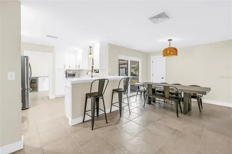 4000 14th Street NE St Petersburg FL 33703