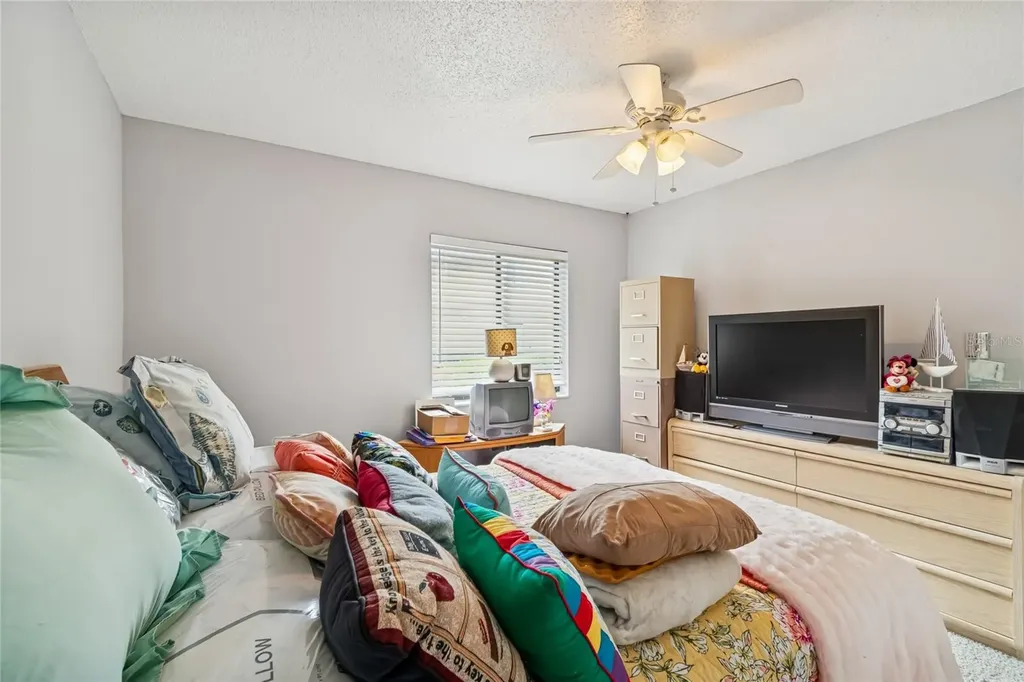 2679 Sabal Springs Circle Clearwater FL 33761