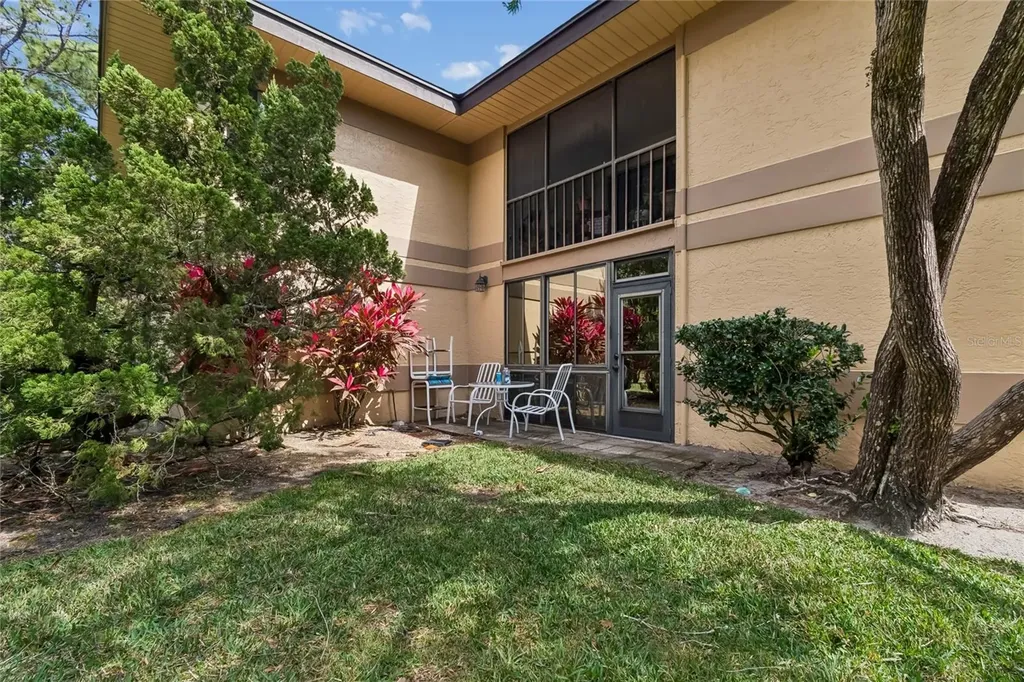 2679 Sabal Springs Circle Clearwater FL 33761