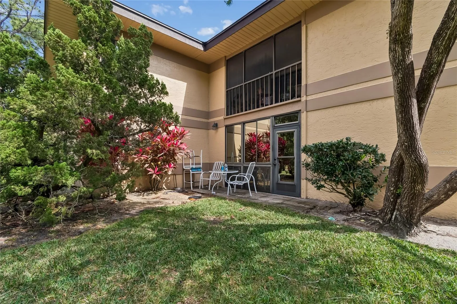 2679 Sabal Springs Circle Clearwater FL 33761