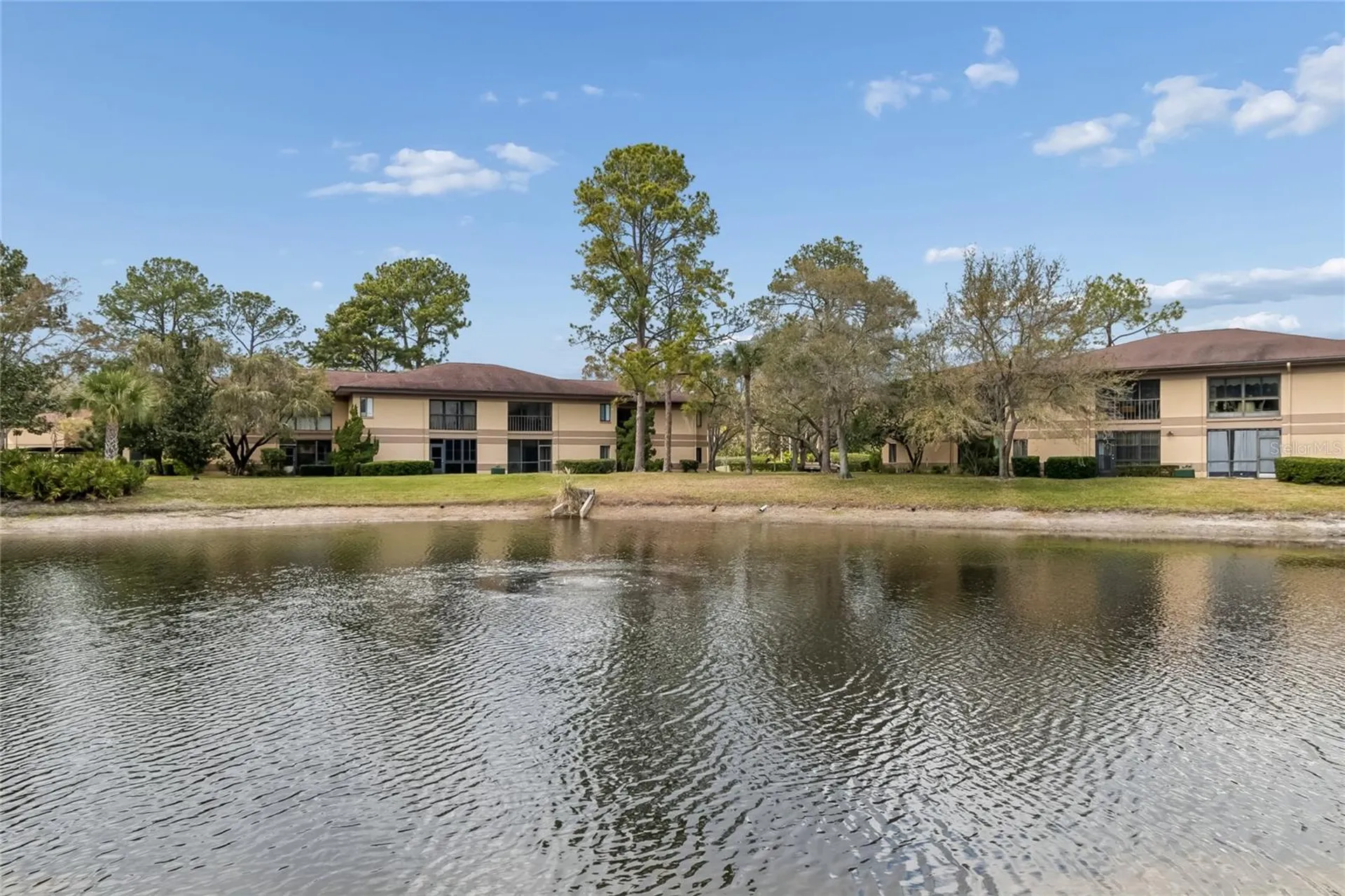 2679 Sabal Springs Circle Clearwater FL 33761