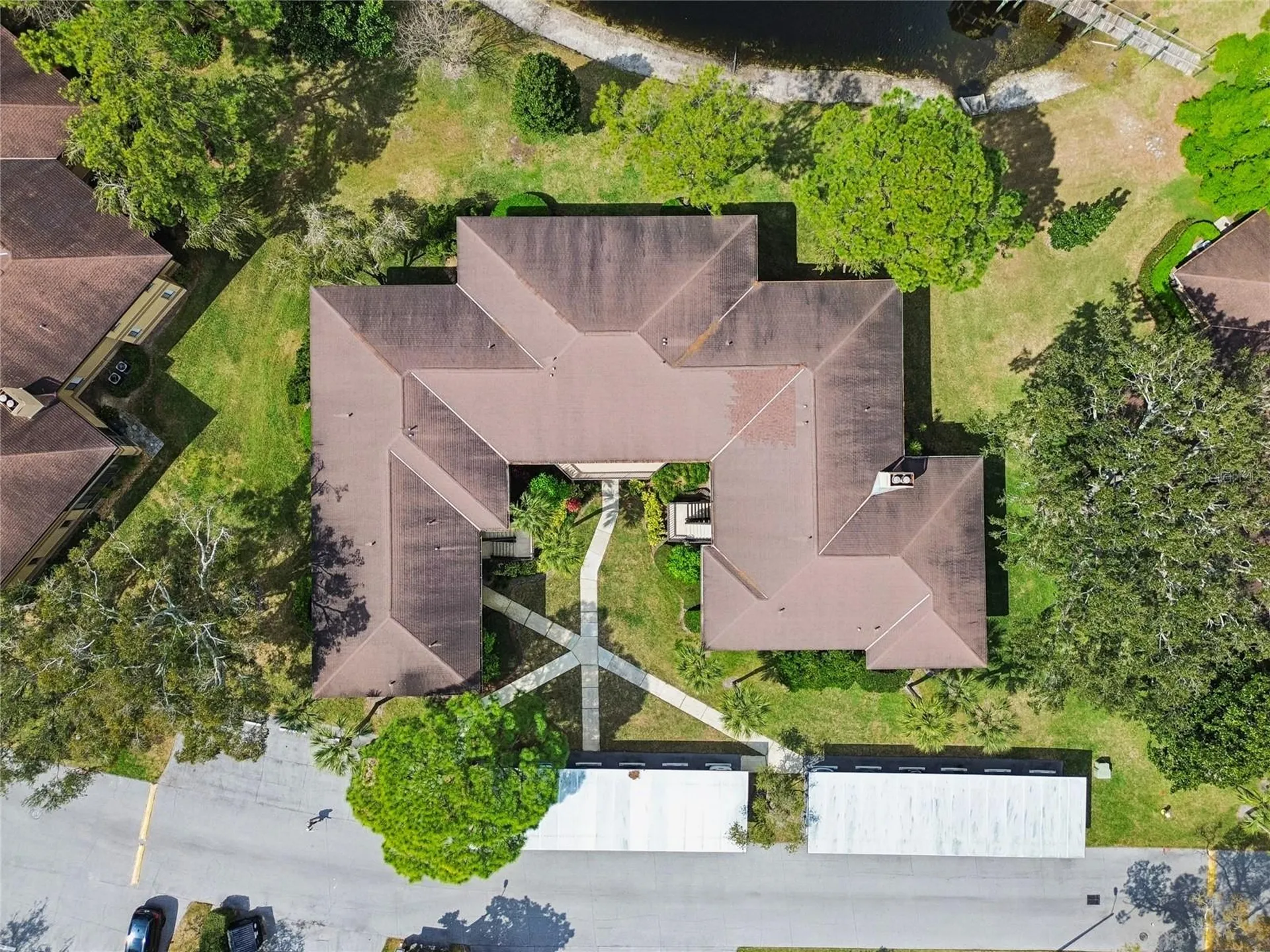 2679 Sabal Springs Circle Clearwater FL 33761