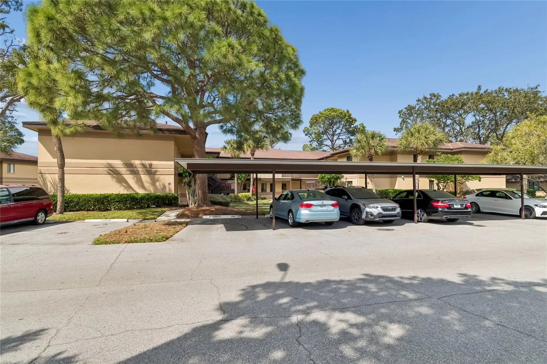 2679 Sabal Springs Circle Clearwater FL 33761