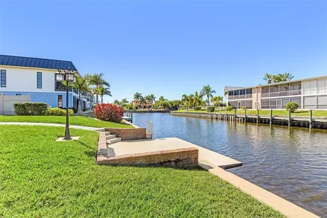 4920 Viceroy Street Cape Coral FL 33904