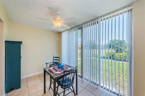 4915 Bay Street NE St Petersburg FL 33703