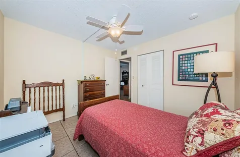 4915 Bay Street NE St Petersburg FL 33703