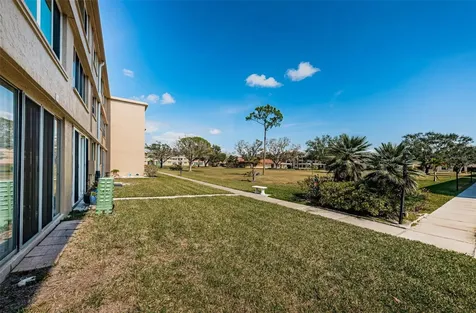 4915 Bay Street NE St Petersburg FL 33703