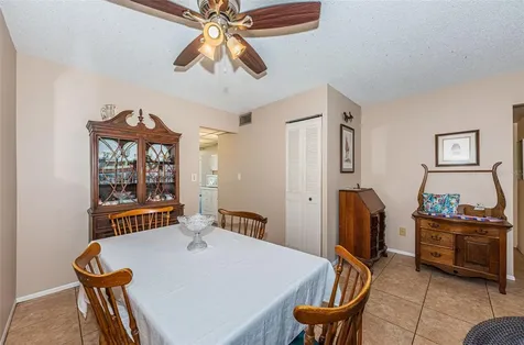 4915 Bay Street NE St Petersburg FL 33703
