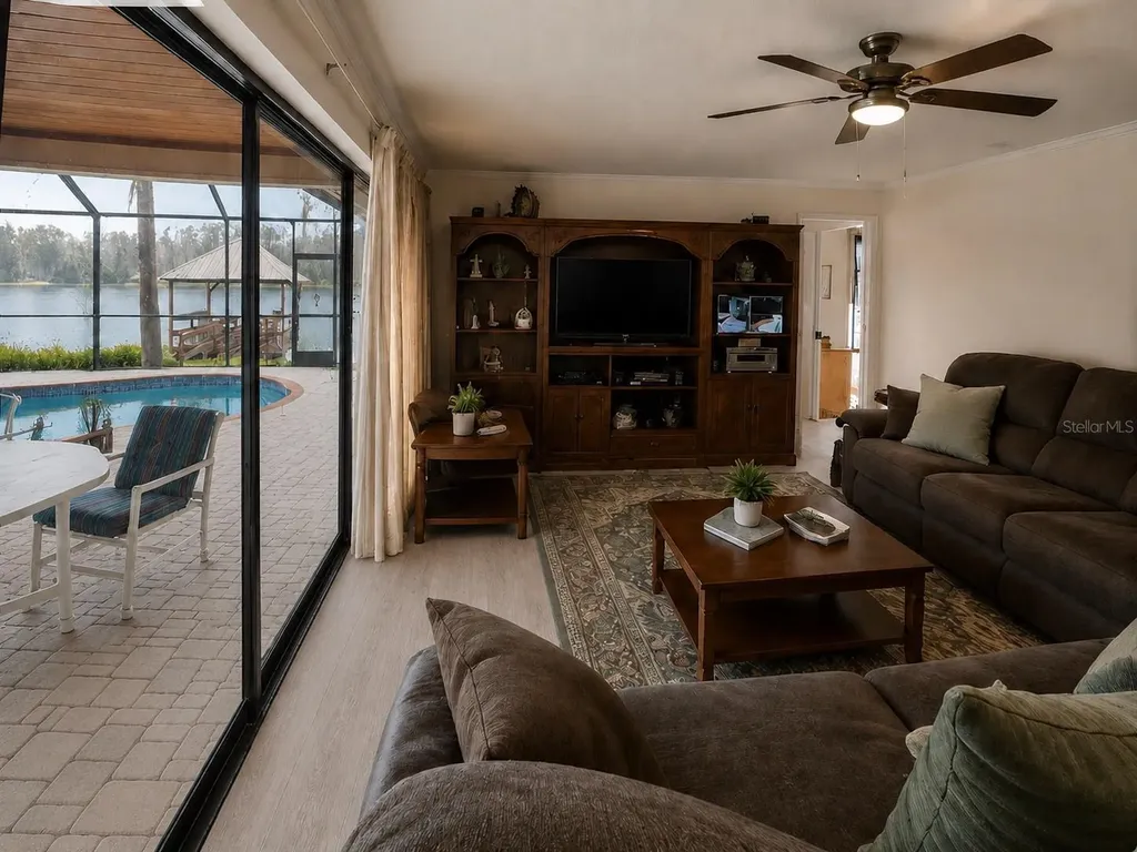 19250 Blount Road Lutz FL 33558