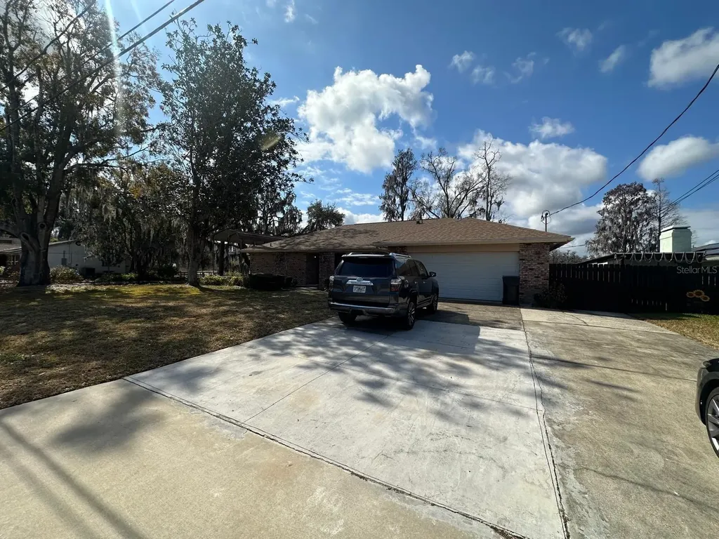 19250 Blount Road Lutz FL 33558