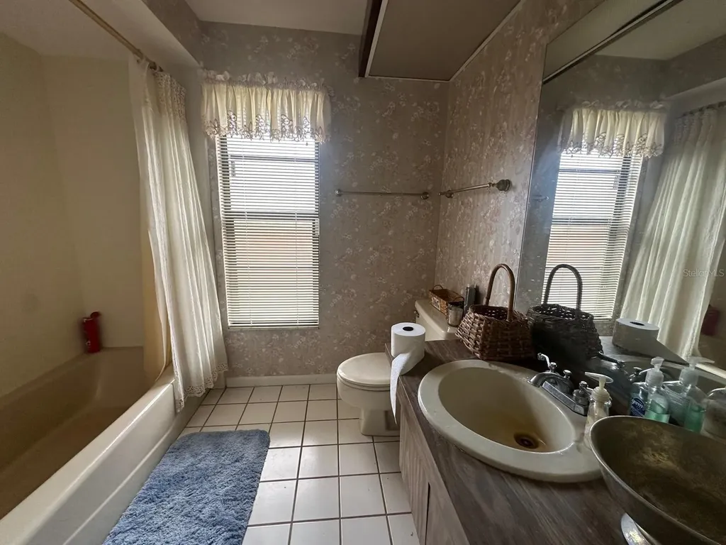 19250 Blount Road Lutz FL 33558
