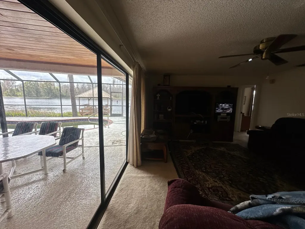 19250 Blount Road Lutz FL 33558