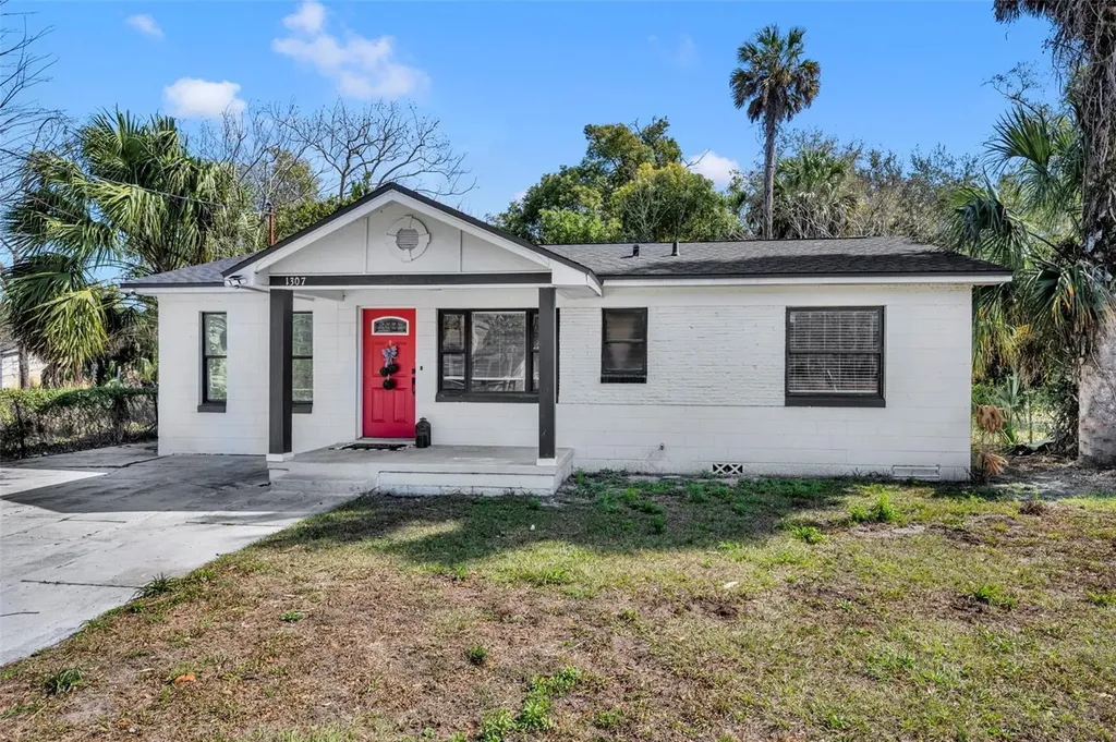 1307 Shepherd Avenue Sanford FL 32771