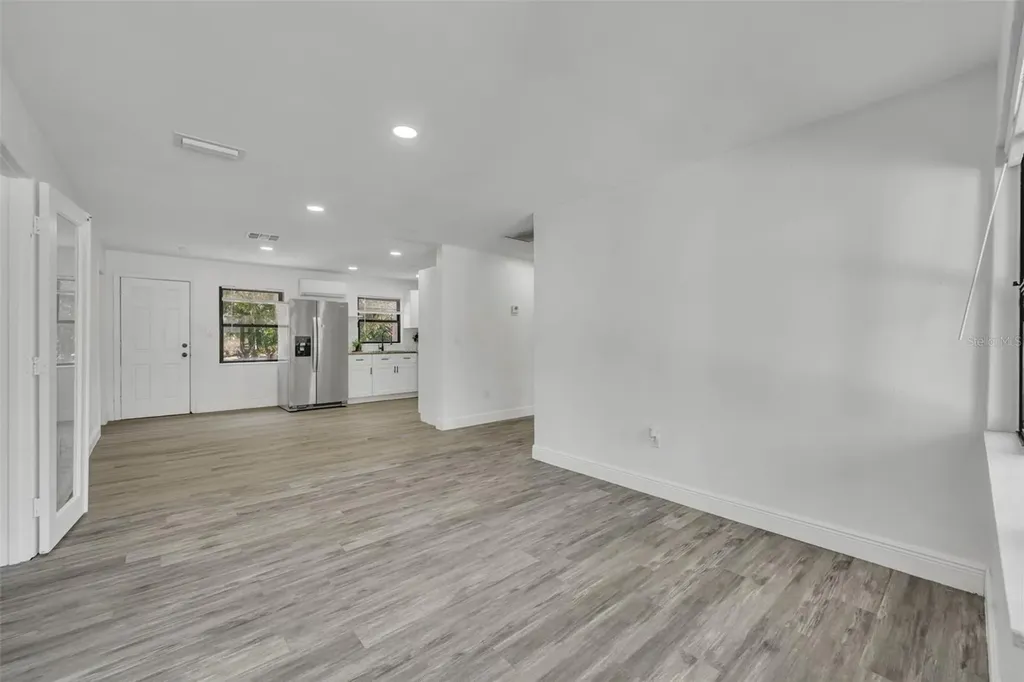 1307 Shepherd Avenue Sanford FL 32771