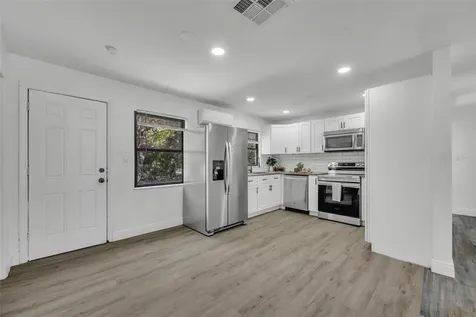 1307 Shepherd Avenue Sanford FL 32771
