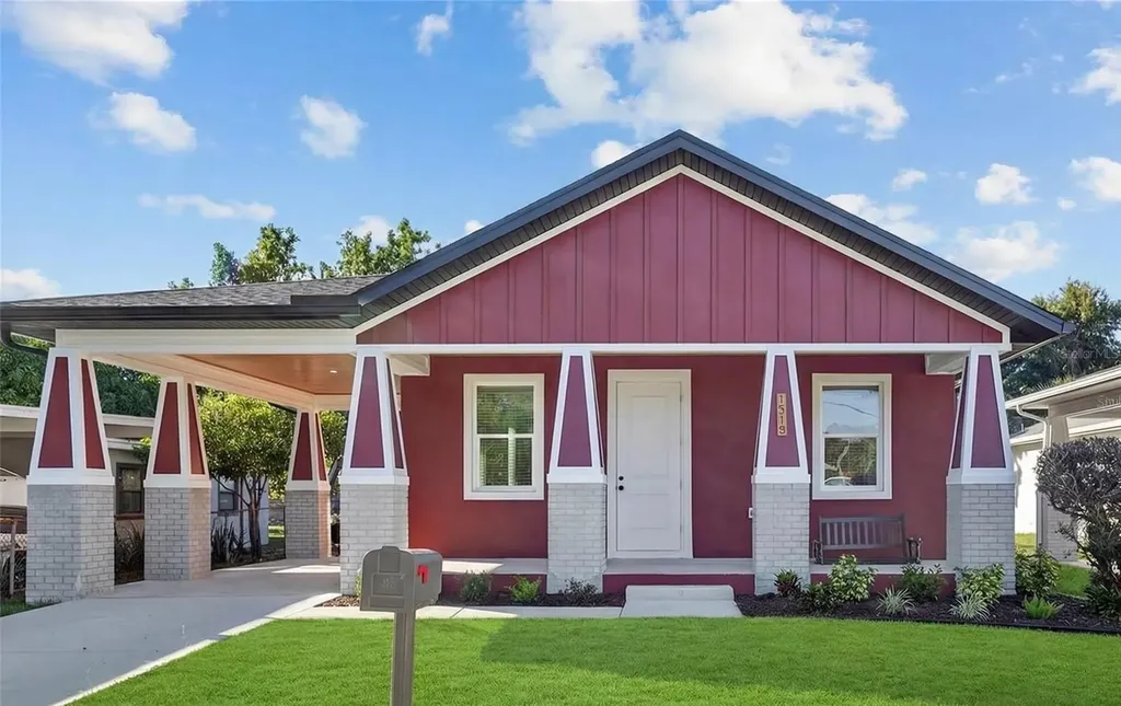 1515 E Knollwood Street Tampa FL 33610