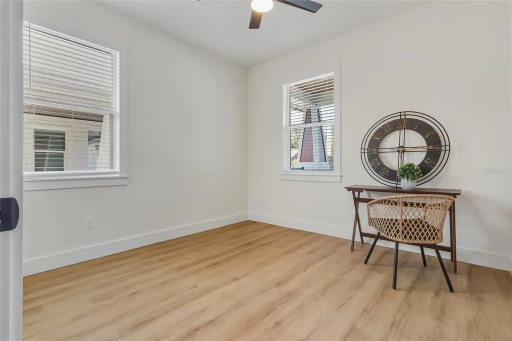 1515 E Knollwood Street Tampa FL 33610