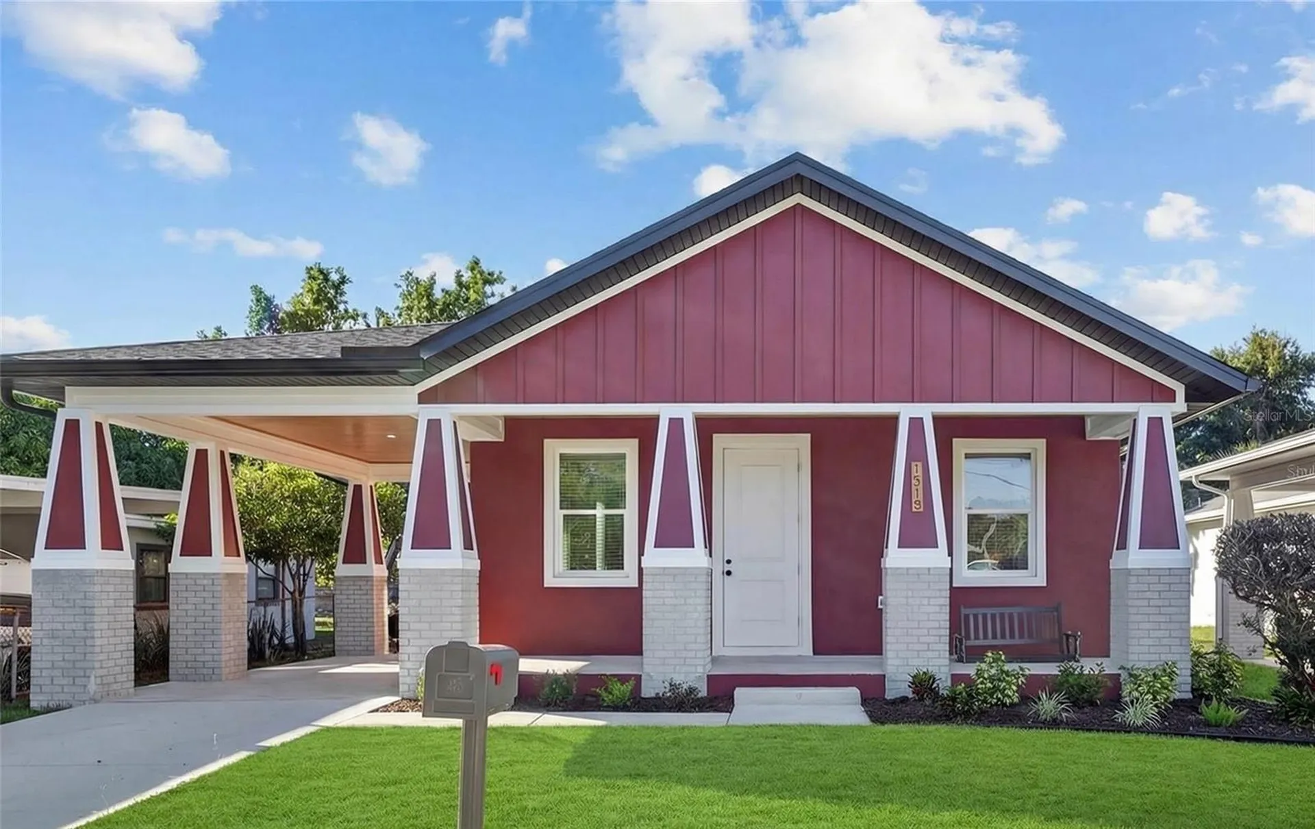 1515 E Knollwood Street Tampa FL 33610