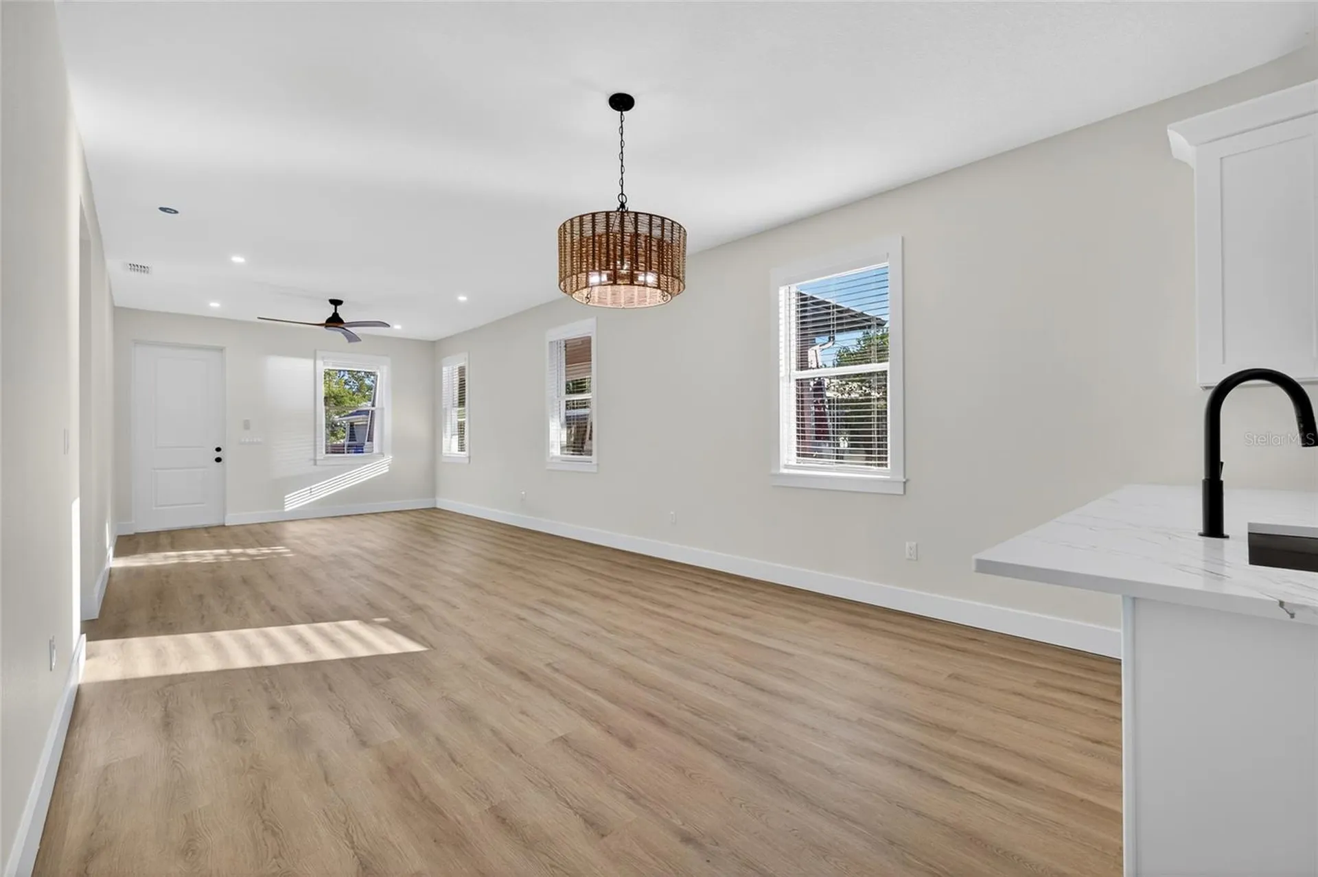 1515 E Knollwood Street Tampa FL 33610