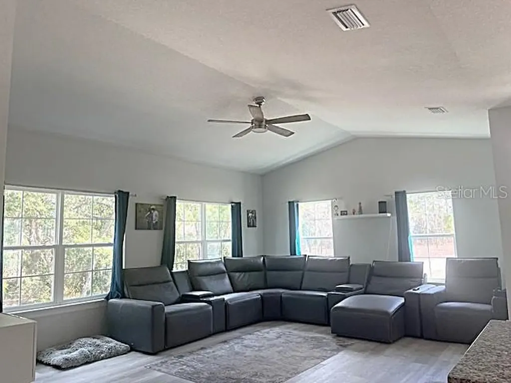 900 NE 150th Court Williston FL 32696