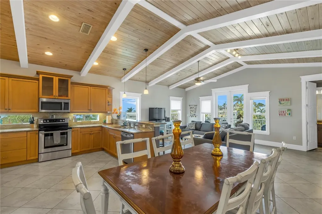 105 4th Street S Bradenton Beach FL 34217